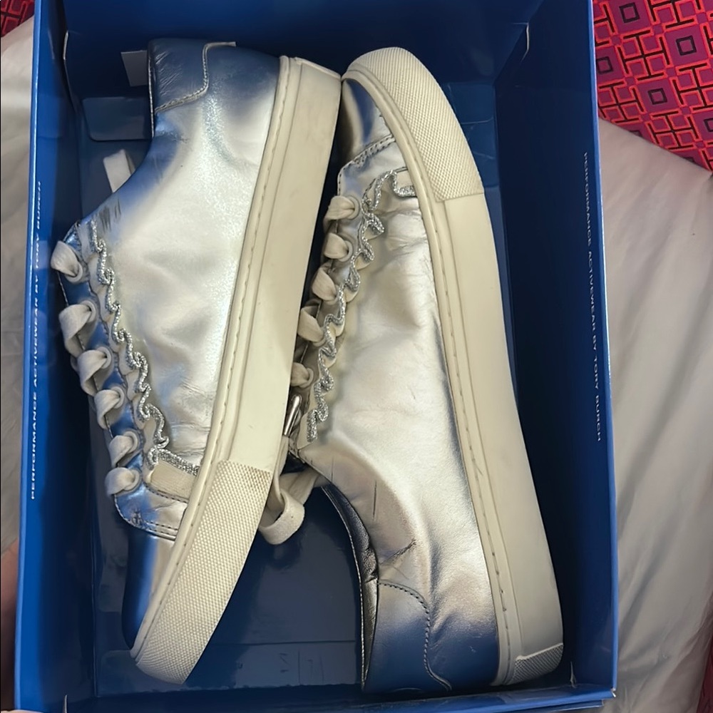 Tory Burch Silver Sneakers with Sleek Design